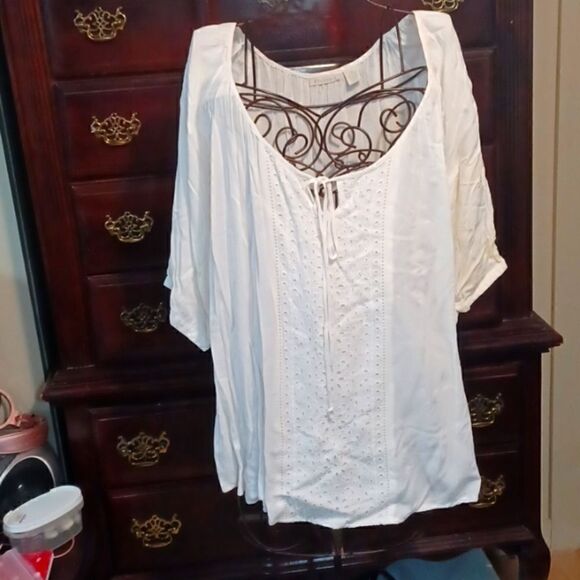 Phases Cream Cotton Top - Picture 1 of 7